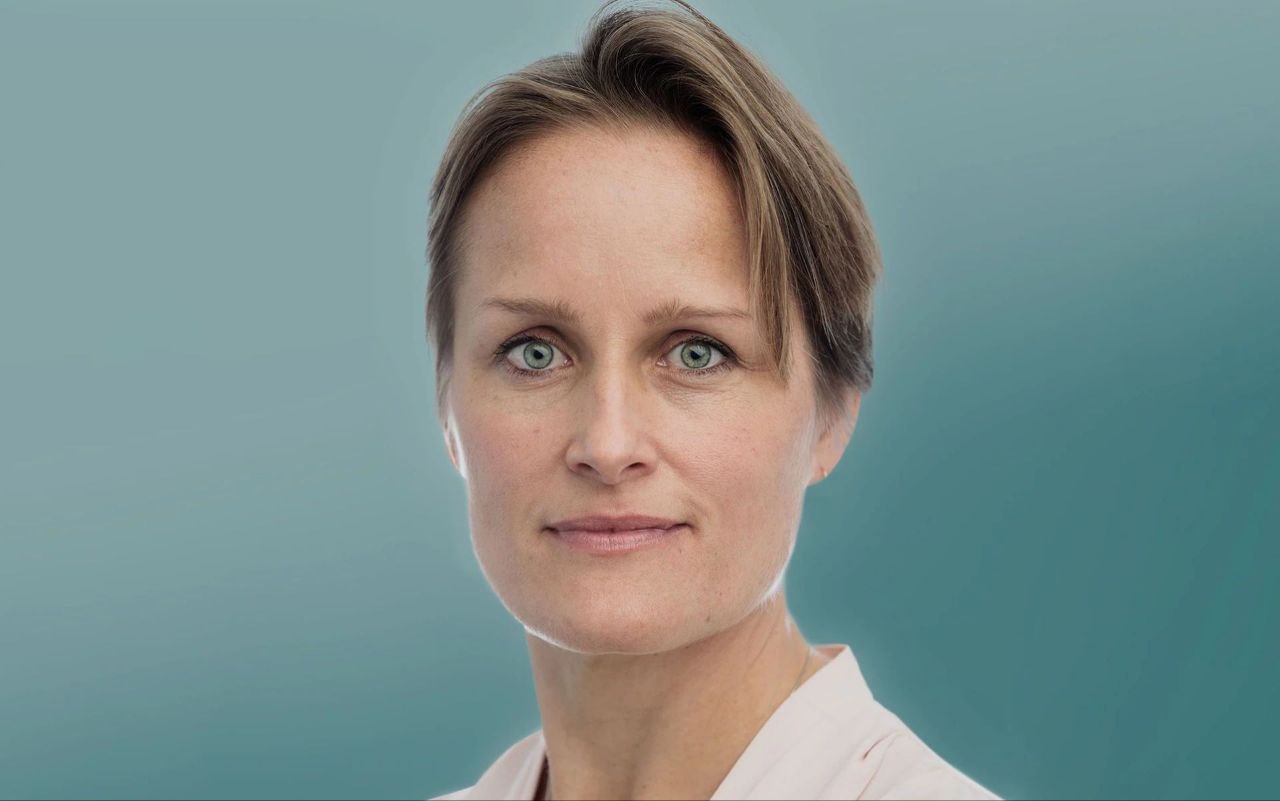 The new Mi6 head is an M to F trans
