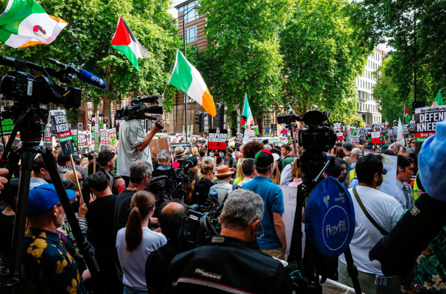 Kneecap supporters rally outside court
