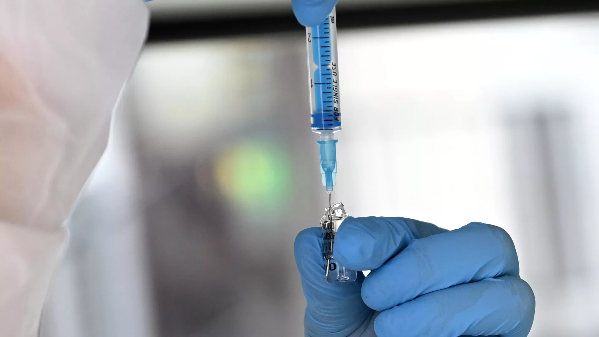 The world’s first patented Cuban vaccine against lung cancer has been officially registered in Belarus