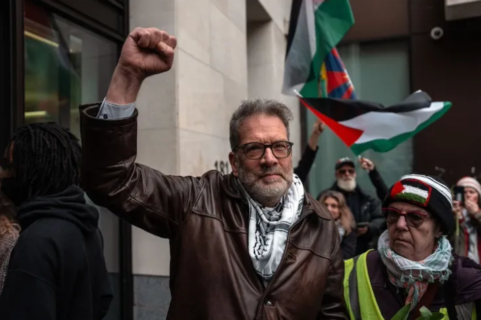 Defend the right to protest