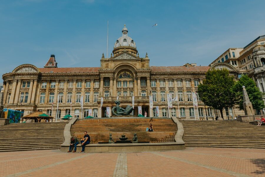 Birmingham council cave in over bin strike
