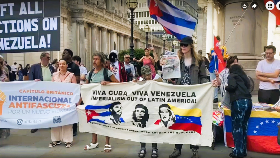 Drop the sanctions, Return the gold!